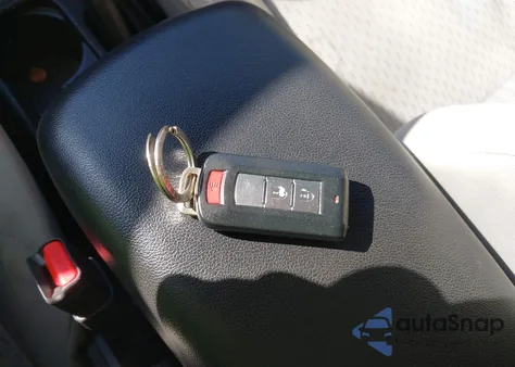 2017 Mitsubishi Outlander Sport 2.4 Se z USA, uszkodzony, nr VIN JA4AR3AW0HZ045553